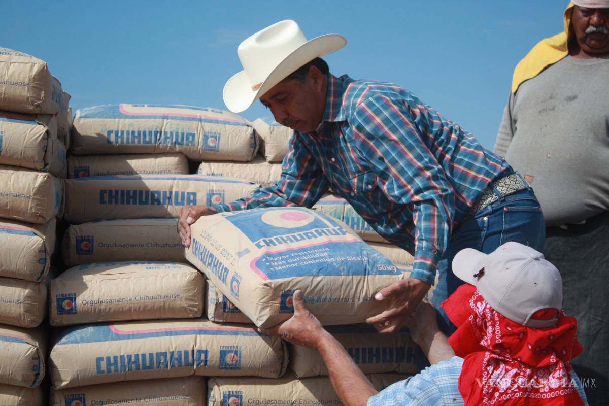 Cementera de Chihuahua se ofrece a construir el muro de Trump