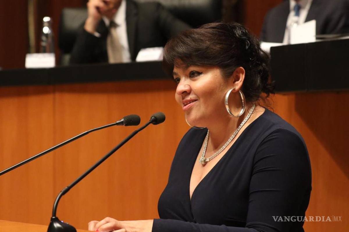 Hospitalizan a Nestora Salgado por síntomas de COVID-19; está delicada