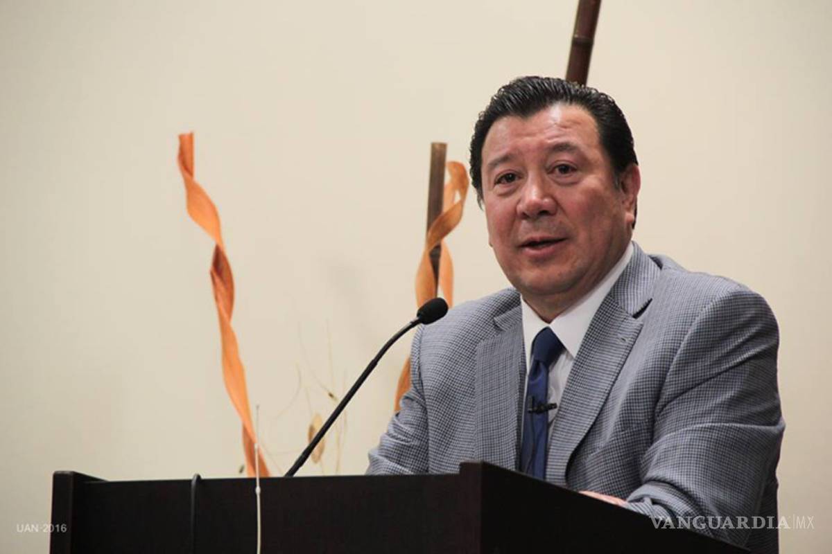 Enemigo de Osorio Chong deja el PRI: &quot;se volvió espacio de culto a dirigentes'