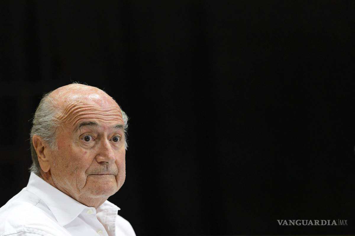 Transparencia Internacional pide la renuncia inmediata de Joseph Blatter