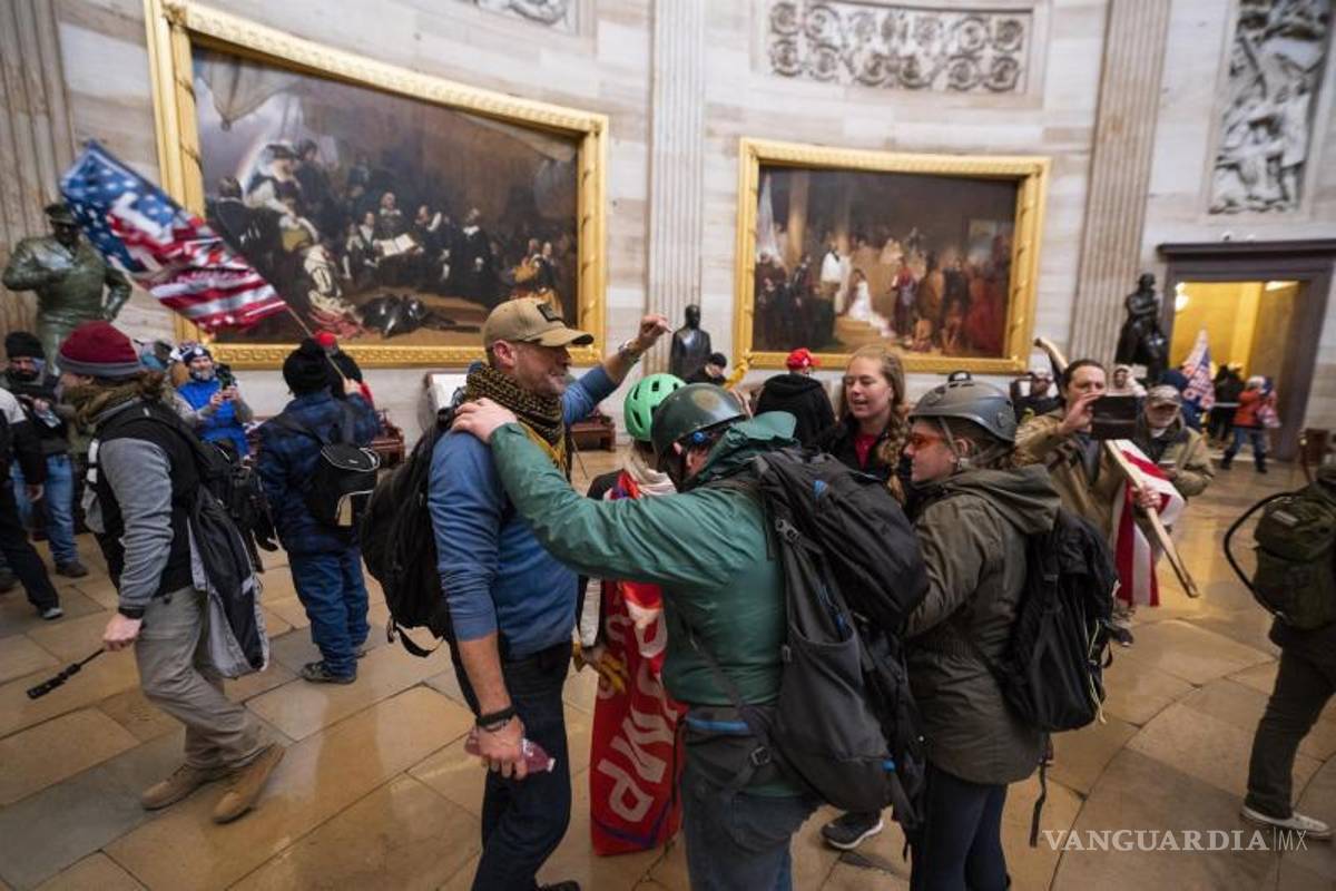 A un año del violento asalto al Capitolio en imágenes