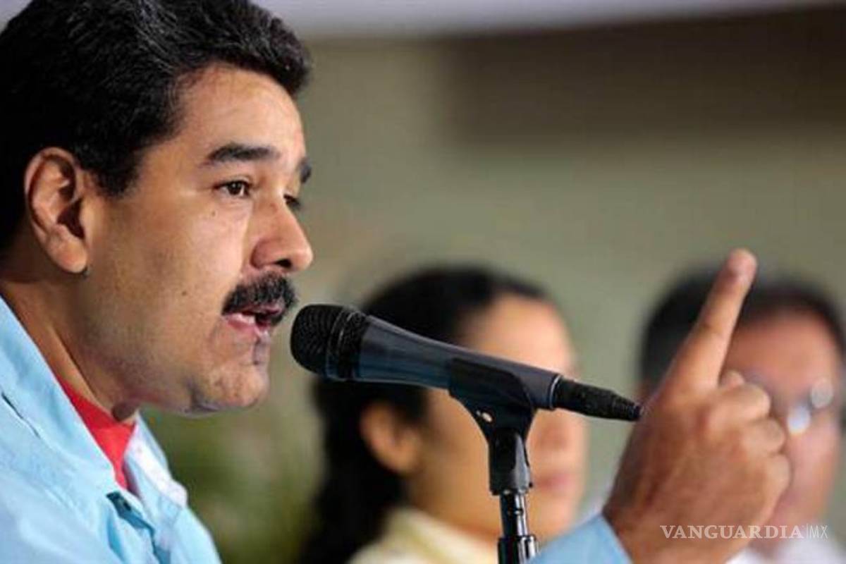 Maduro anuncia expedición de &quot;carnet bolivariano&quot;