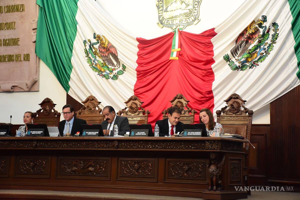 Hasta 90% de pensión a trabajadores de educación avalaron los legisladores de Coahuila