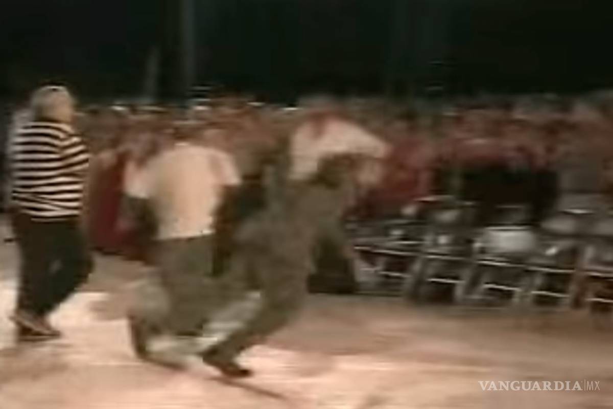 Fidel Castro tropezando, el video viral del momento