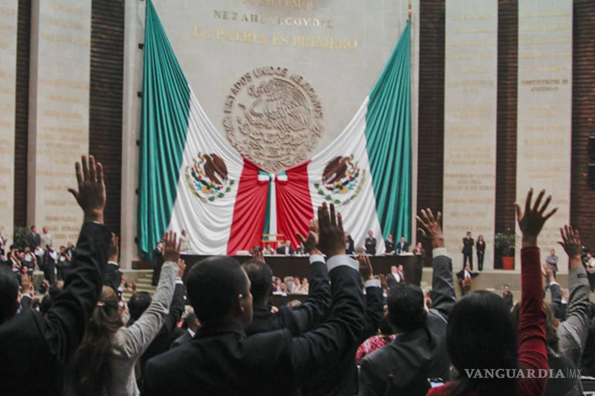 Por gasolinazo, diputados federales deciden aumentarse 500 mil pesos para combustibles