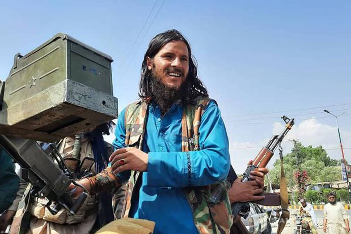 Hay gestos “positivos” de los talibán pero “no hay prisa” por reconocerlos, afirma Rusia