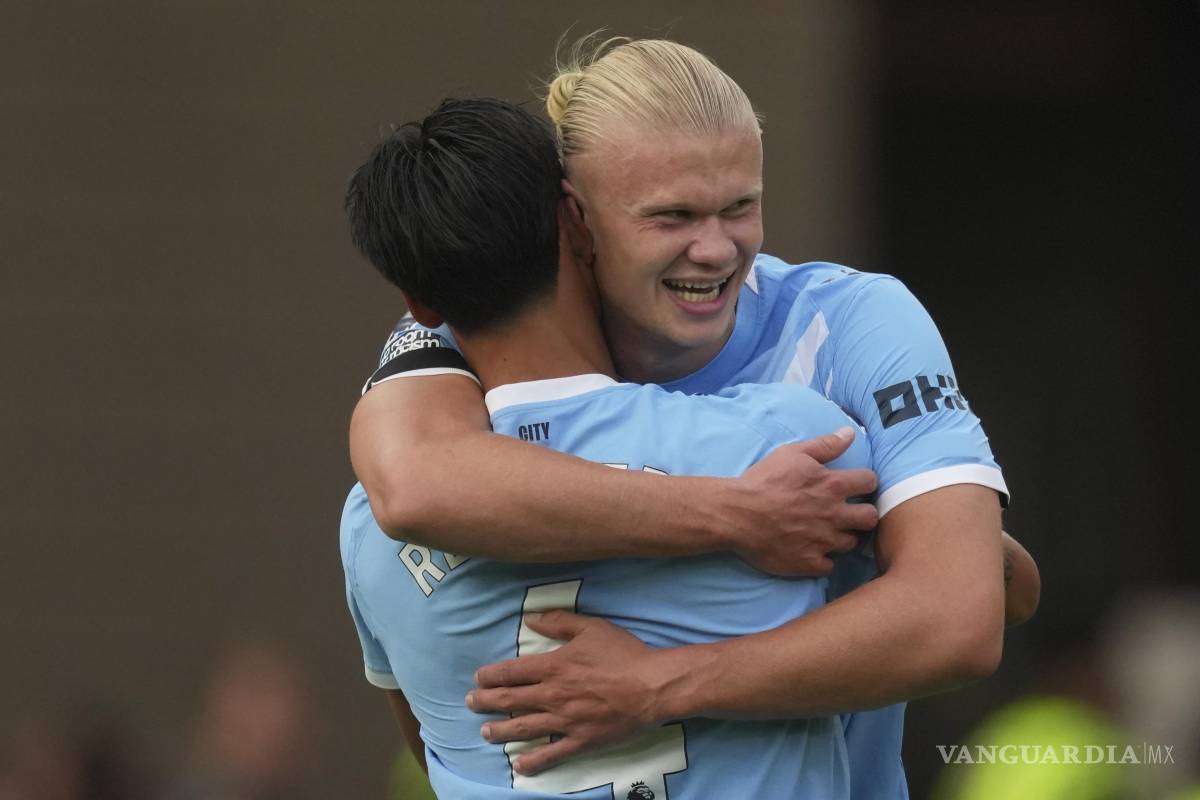 Erling Haaland anota doblete en debut goleador del Manchester City en la Premier League