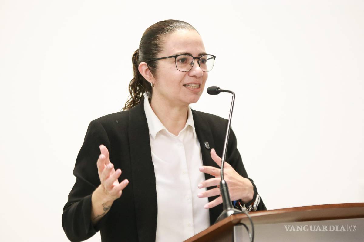 $!Los ponentes abordaron la influencia de la IA desde diferentes campos del conocimiento.