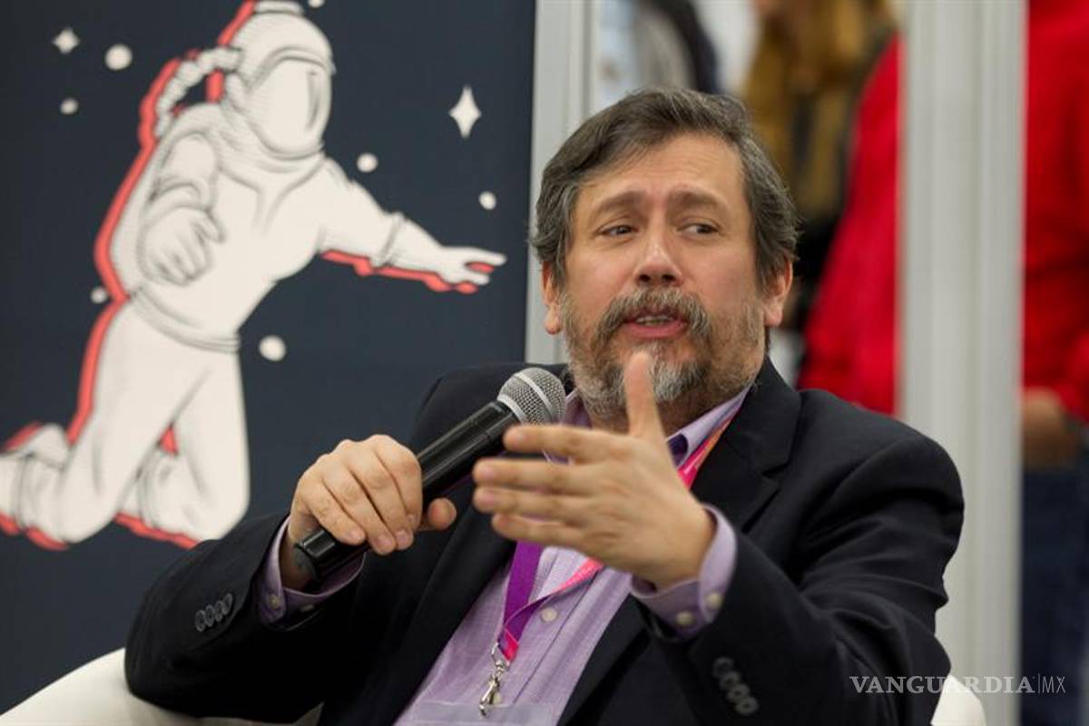 FIL de Guadalajara abre Salón del Cómic con un homenaje a Eduardo del Río “Rius"