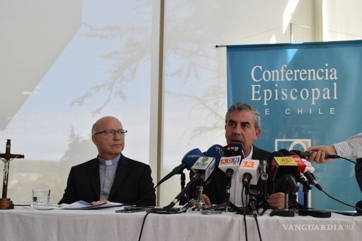 Obispos chilenos celebrarán reunión extraordinaria para analizar abusos