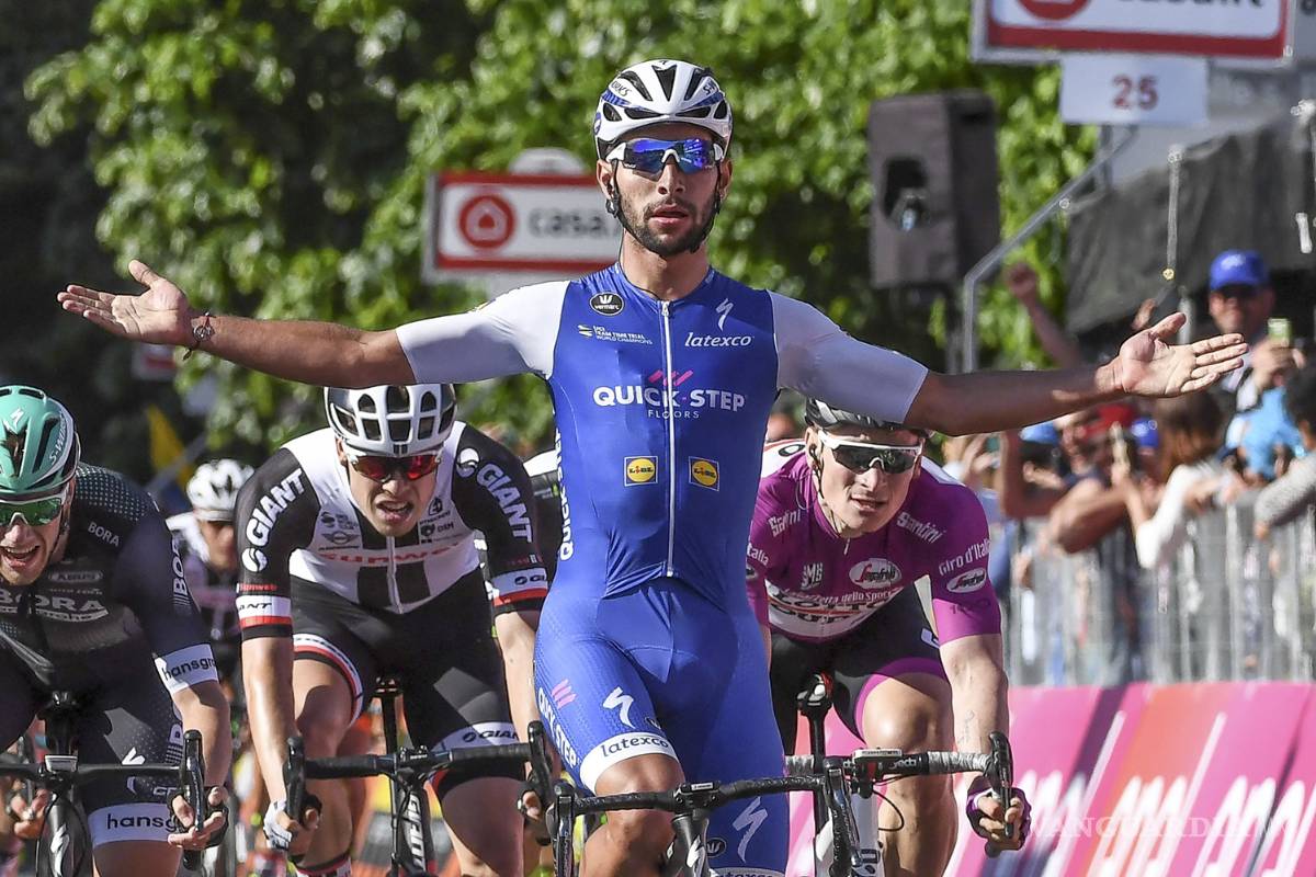 Gaviria sigue pedaleando fuerte en el Giro