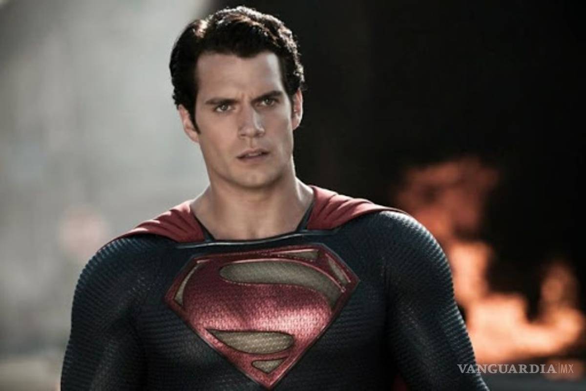 Henry Cavill sería Superman por al menos 3 películas más