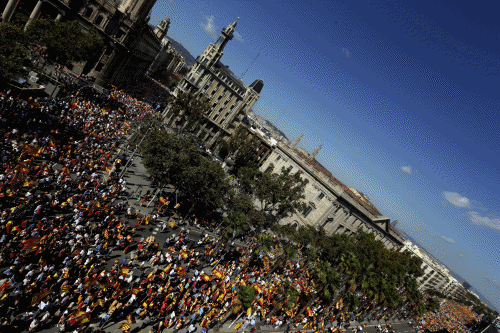 Más de un millón de personas marcharon a favor de la unidad en Barcelona