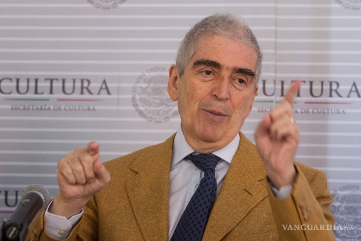 Lamenta Peña Nieto muerte de Rafael Tovar y de Teresa