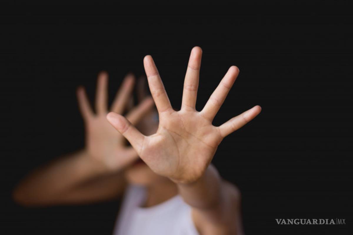 Denuncian red de abuso sexual de menores en escuelas de 7 estados