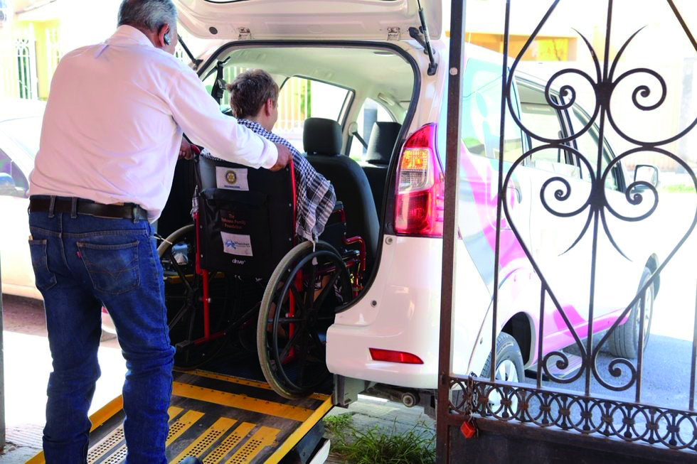 Ampliarán parque vehicular para traslado de discapacitados, Adquirirá DIF 14 nuevas unidades