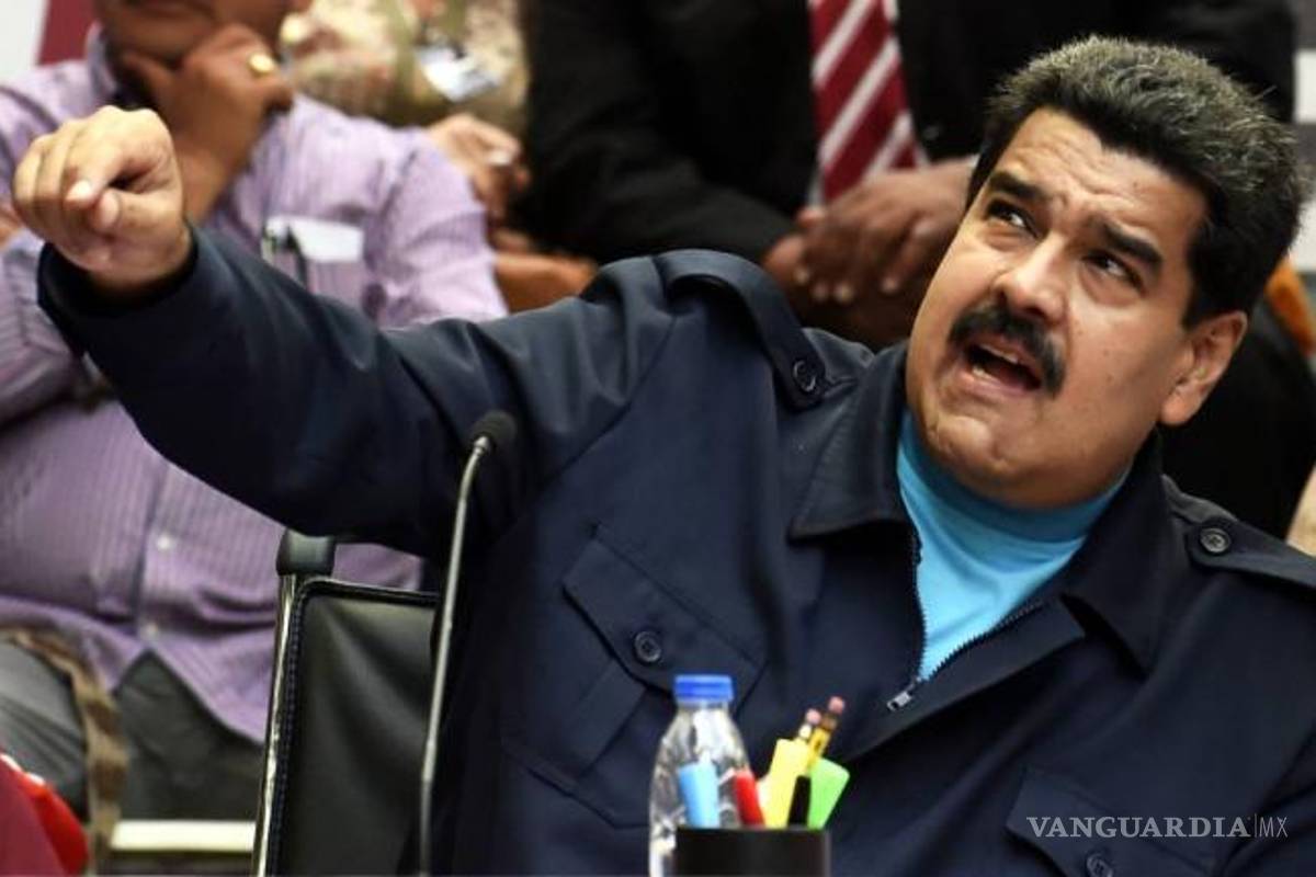 &quot;Nadie va a tomar el poder político en este país&quot;: Maduro