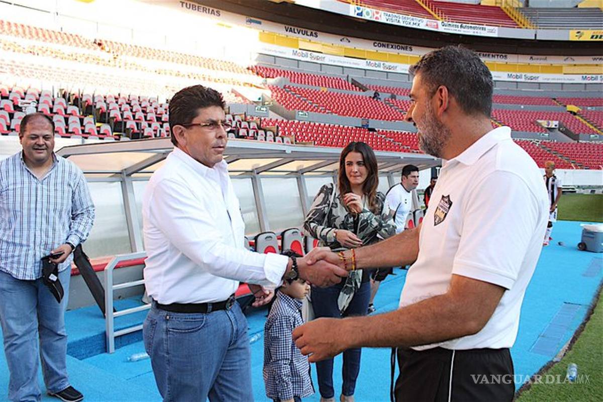 Aficionados del Veracruz hackean la cuenta de Fidel Kuri para exigir resultados