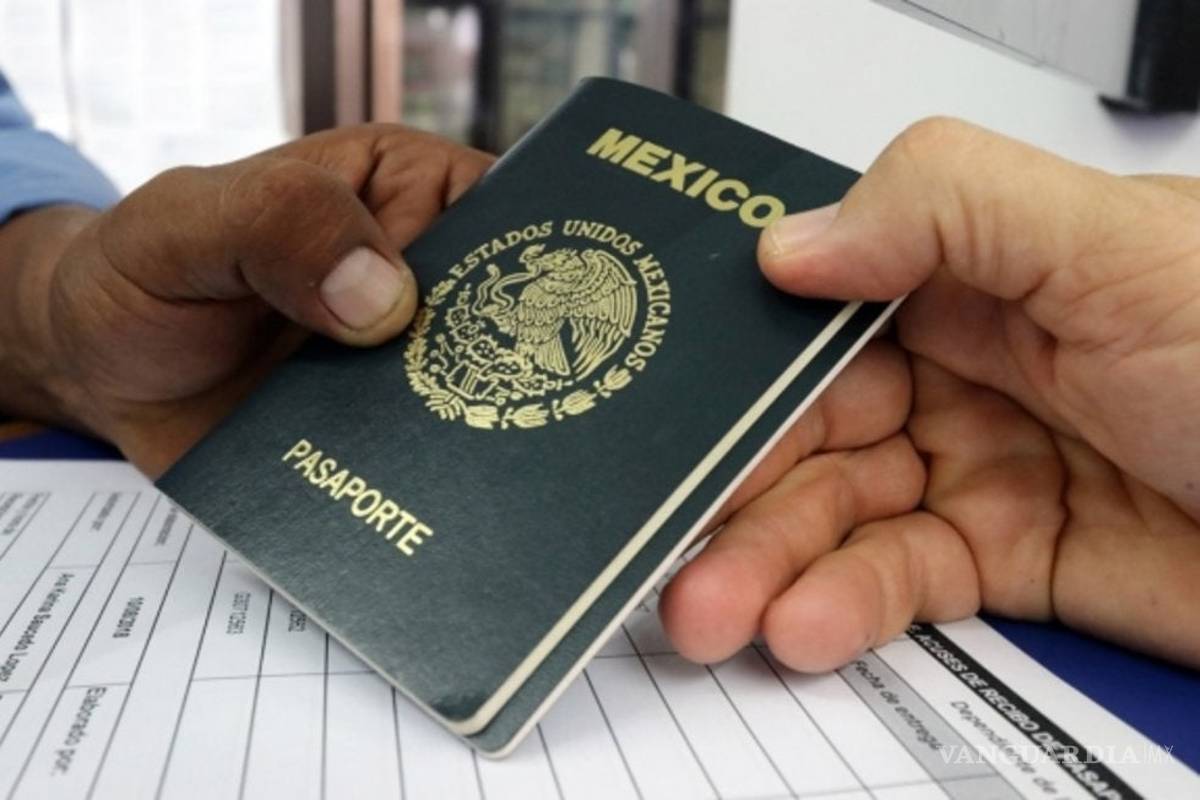 Alerta SRE de falsas páginas para trámite de pasaportes