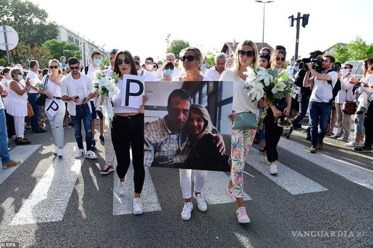 $!Pidió a pasajeros usar cubrebocas, lo atacaron y mataron a golpes