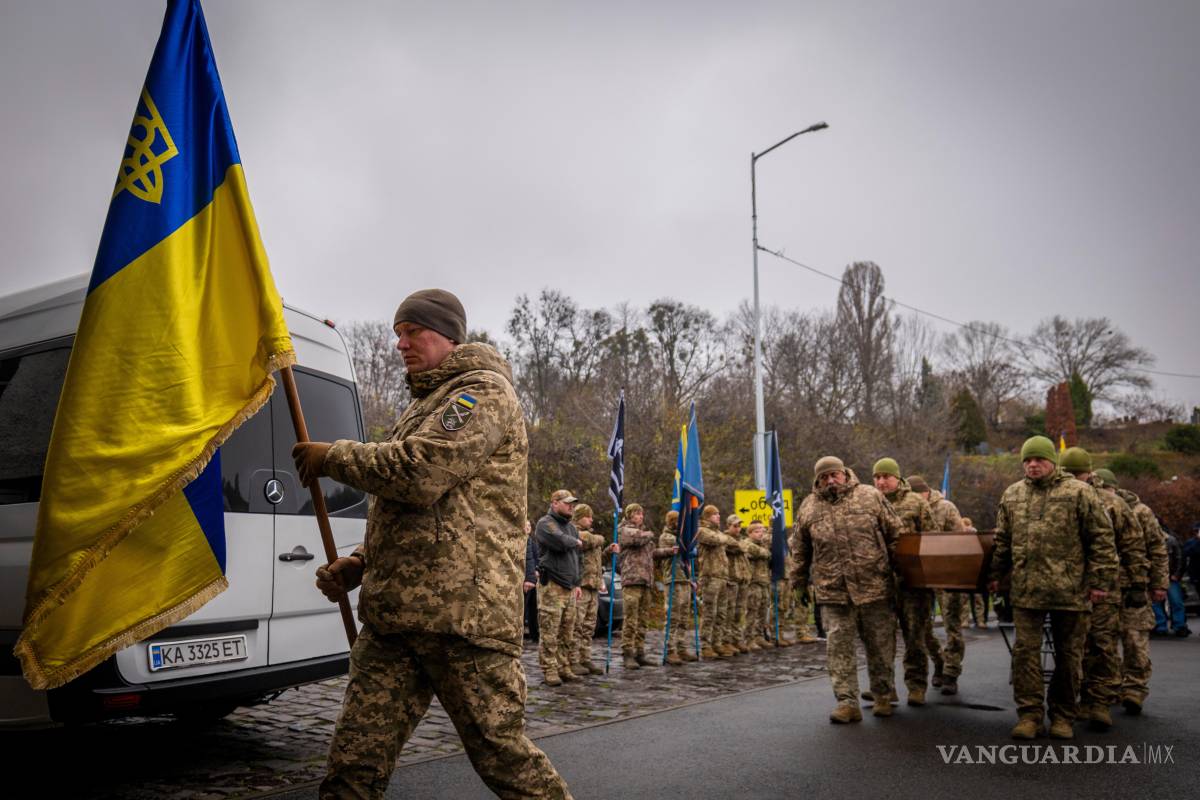 Soldados ucranianos están escépticos sobre plan de paz y dicen que Ucrania debe fortalecerse