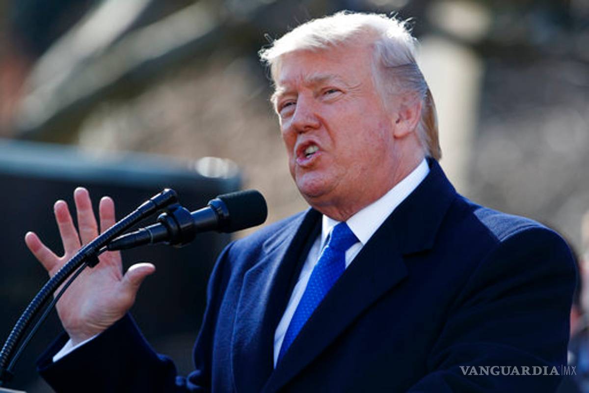 Inicia Gobierno de EU cierre parcial por falta de fondos