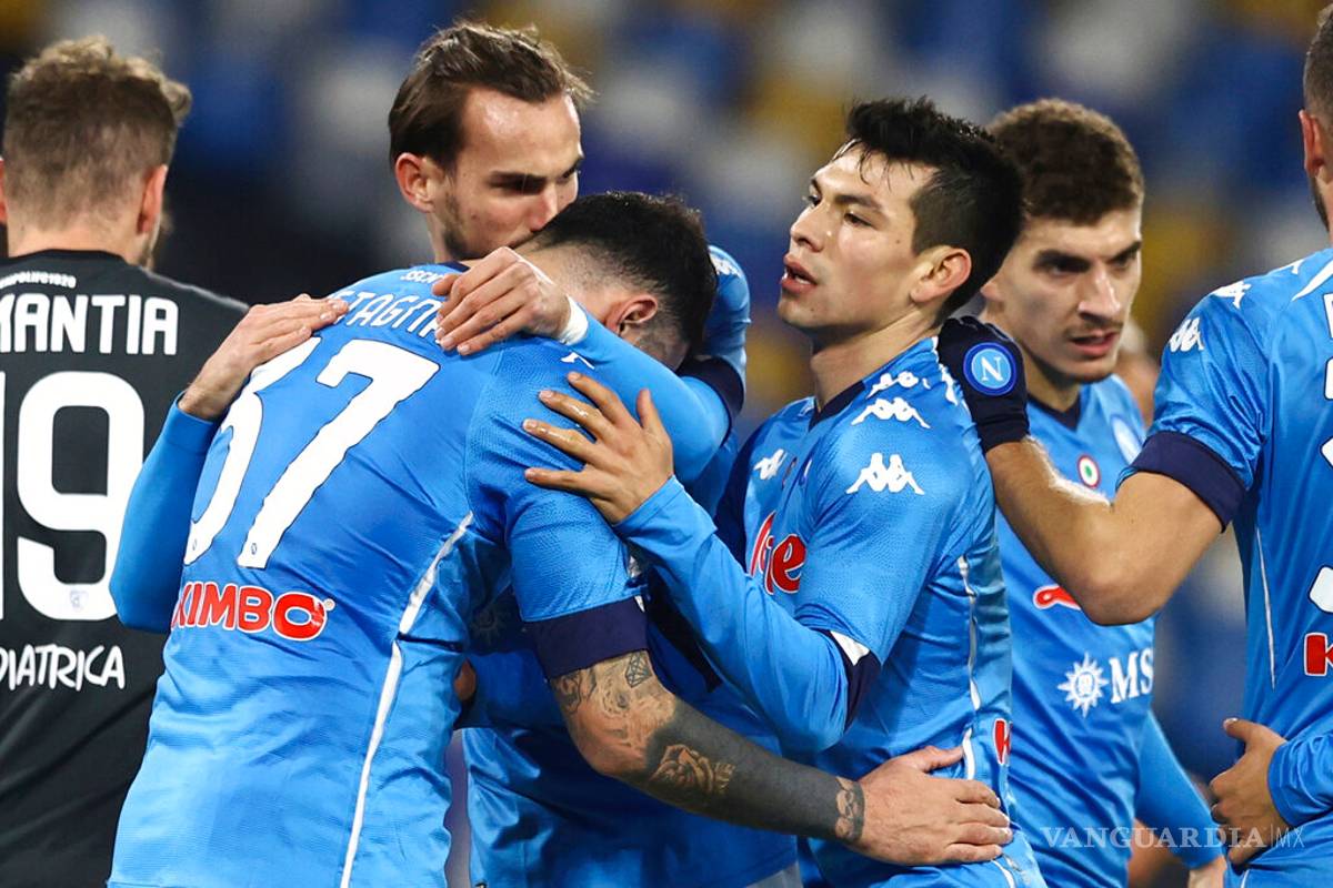 El golazo del 'Chucky' que mandó al Napoli a los cuartos de la Copa Italia