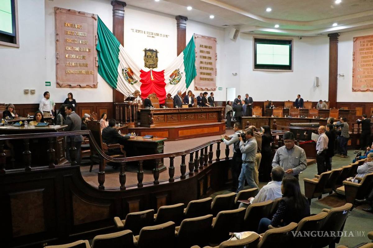 Exhibe diputado en redes corrupción del Registro Público