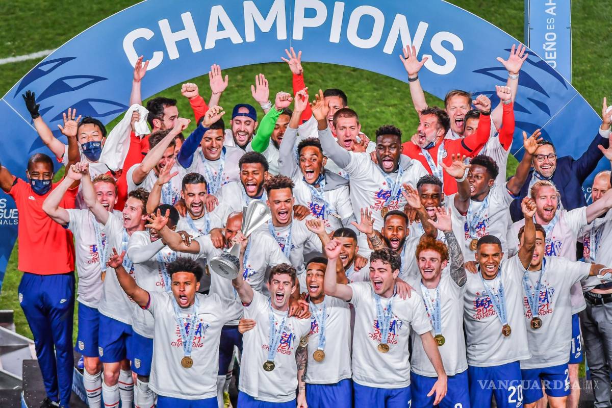 Estados Unidos vence a México en polémico tiempo extra ¡Son campeones de Concacaf!