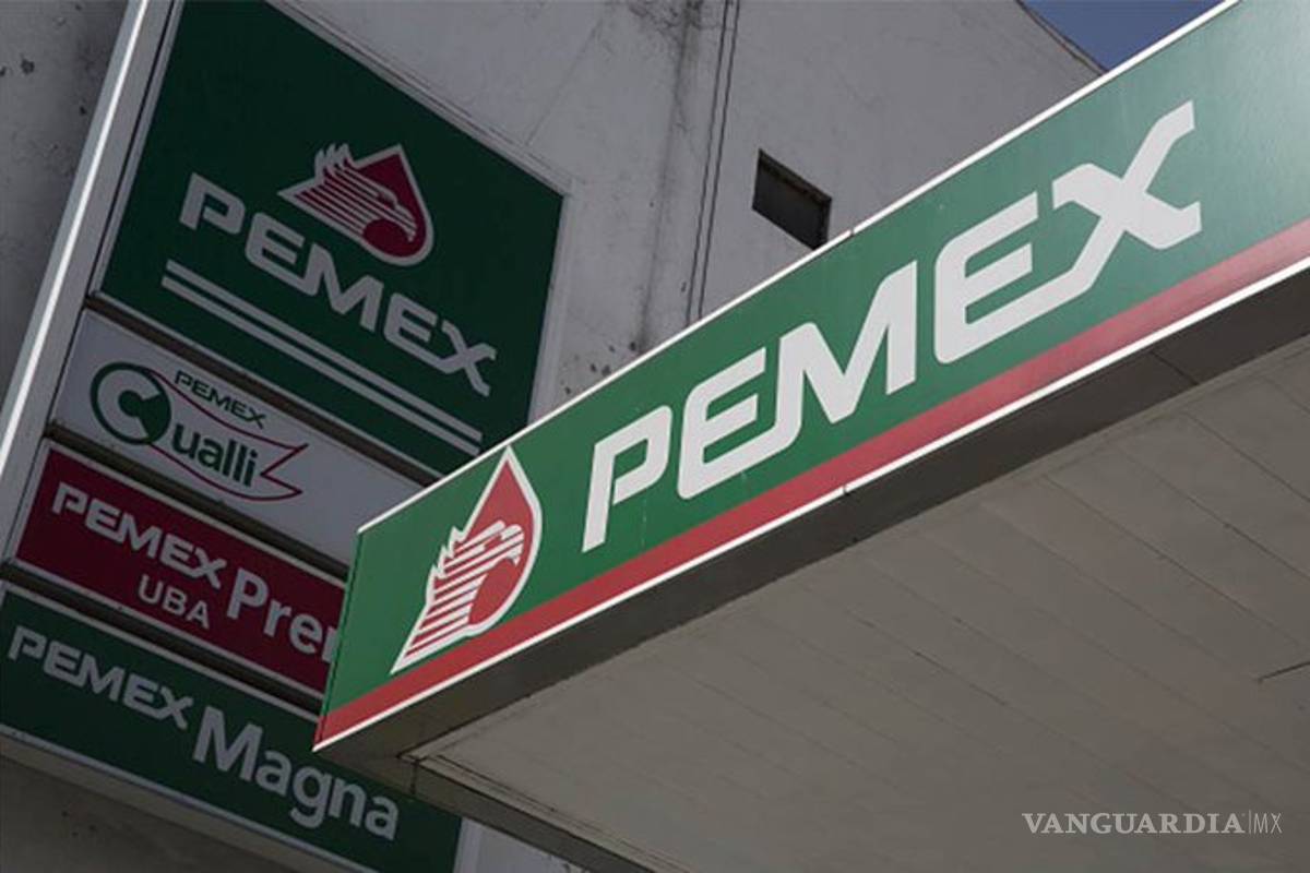 AMLO afirma que la producción de Pemex se ha recuperado al 50%