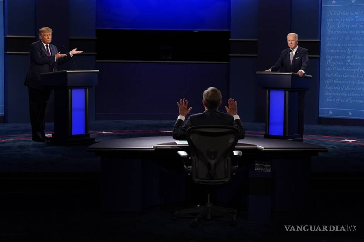 Aprueban apagar micrófonos en debate Trump-Biden para evitar interrupciones