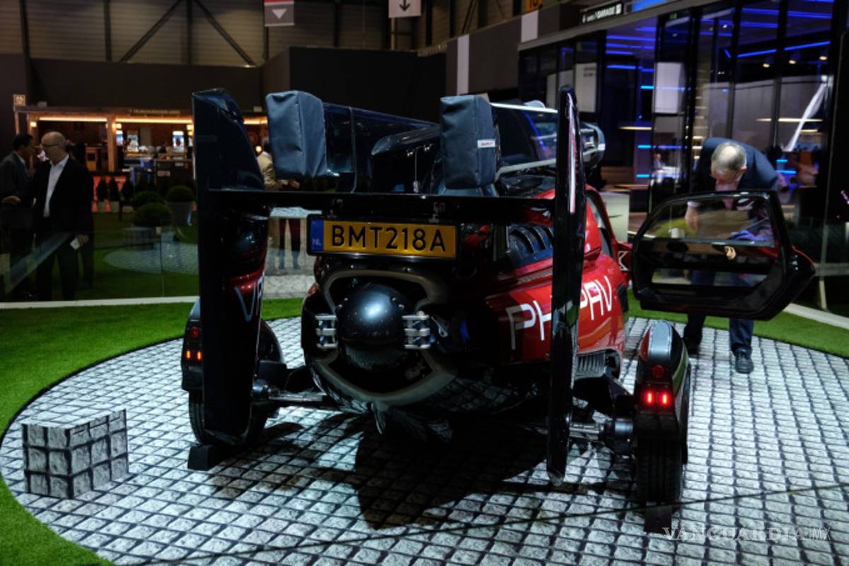 $!PAL-V Liberty, automóvil volador inspirado en James Bond