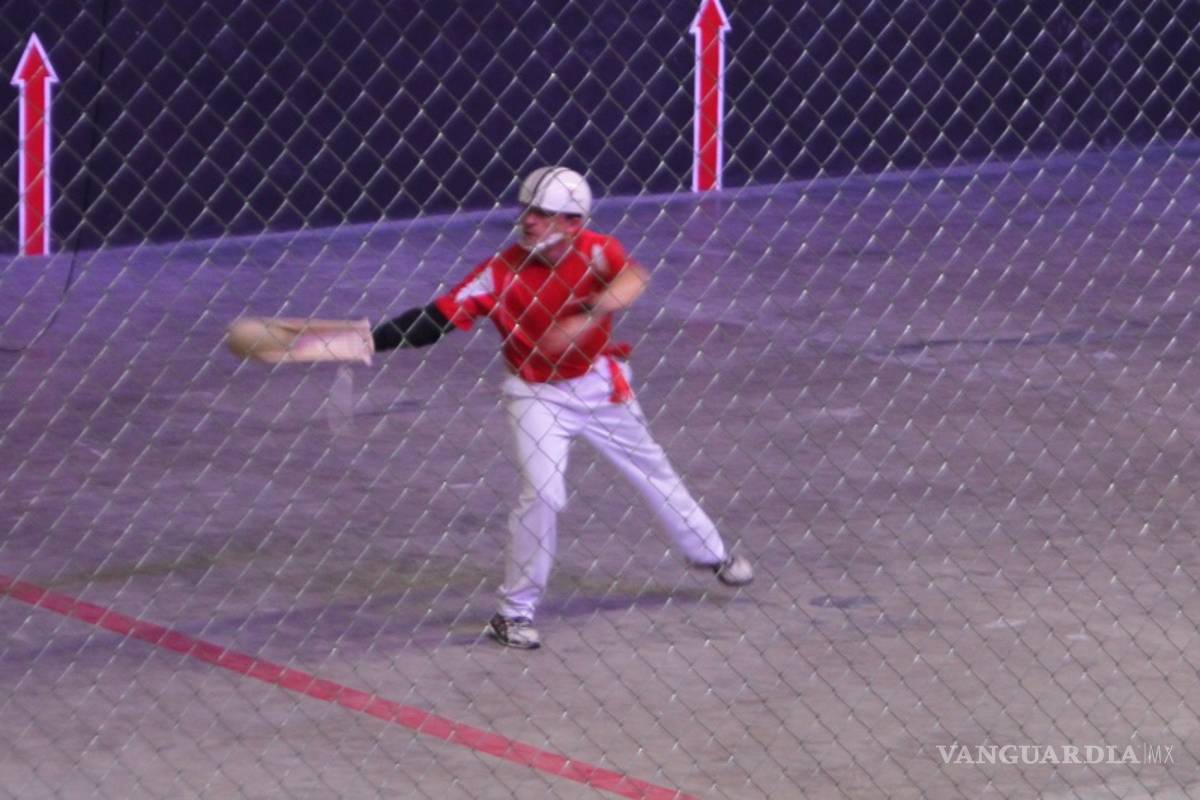 $!Después de 21 años cerrado reabre el frontón México