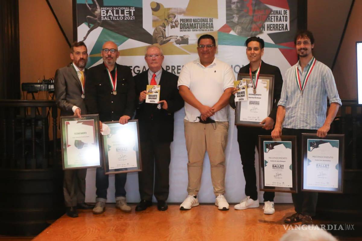 Premian a ganadores de tres concursos nacionales de arte en Saltillo