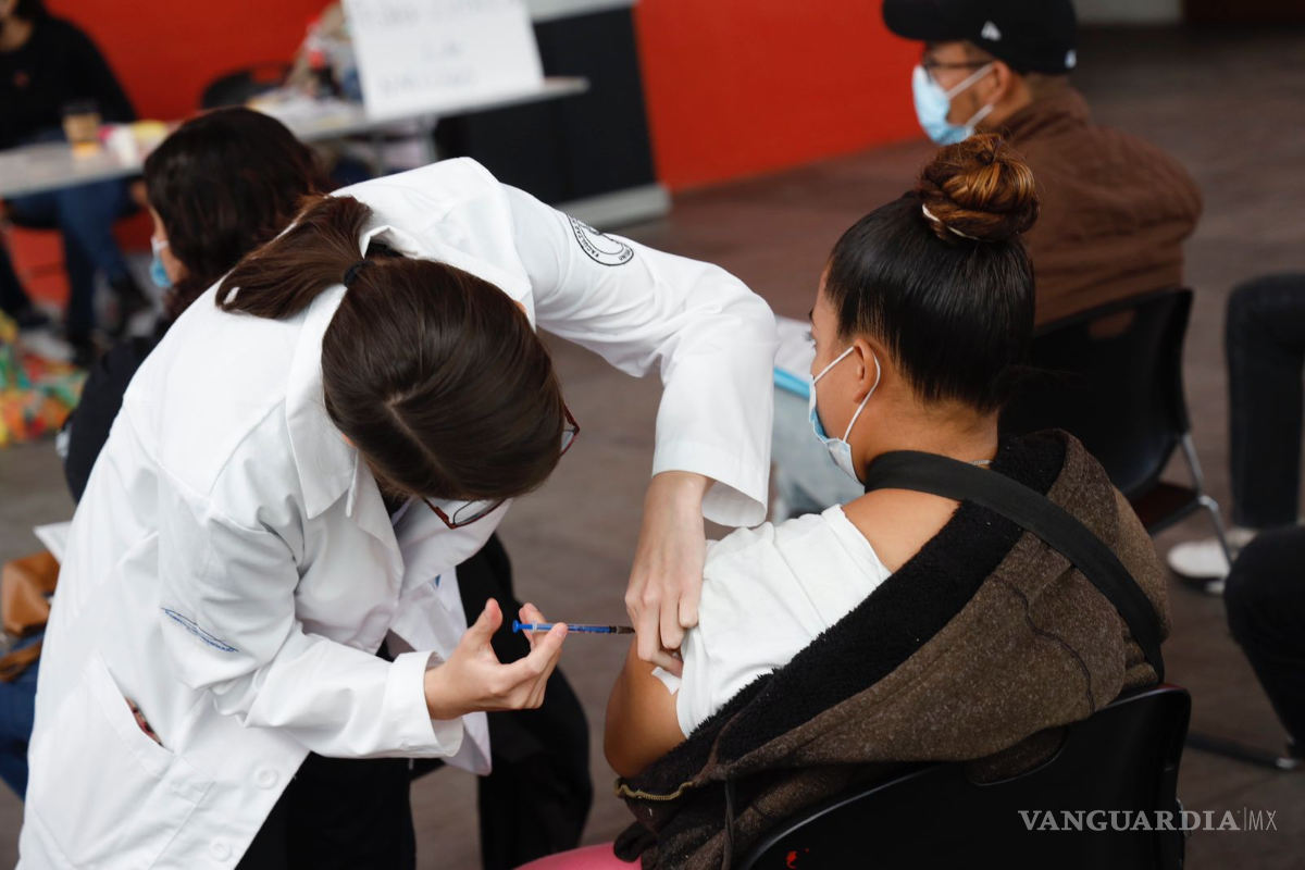 Más de 70 mil maestros de Coahuila no podrán viajar a EU por que se aplicaron la vacuna CanSino