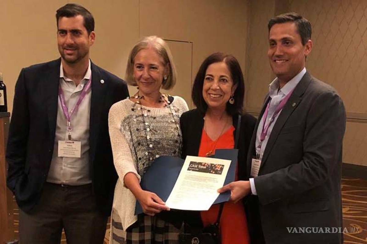 Recibe Tec premio mundial por programa de becas 'Líderes del Mañana'