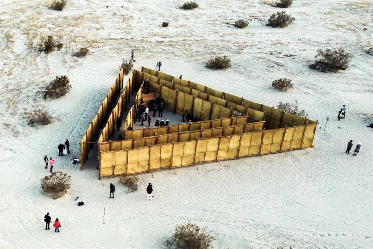 Arte al aire en la exposición Desert X 2021 en Palm Spring, California (fotos)