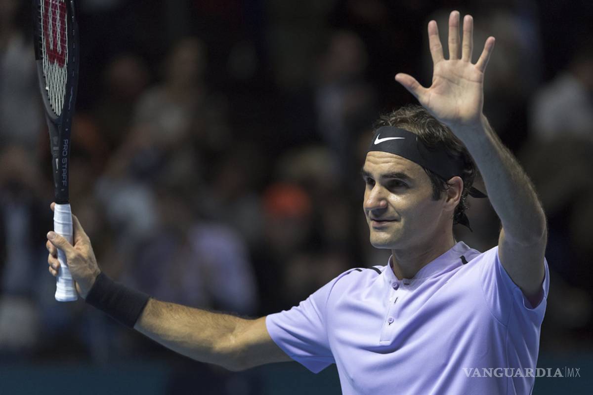 Federer dio cátedra en casa