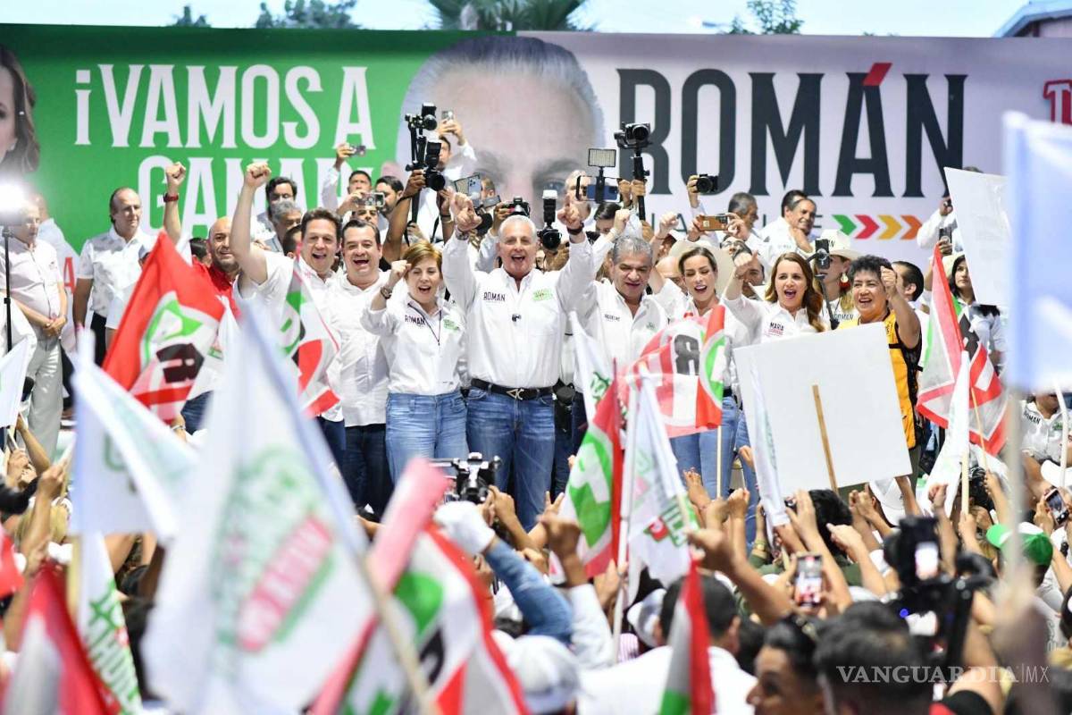 ‘Con toda la fuerza de Torreón, este 2 de junio vamos a ganar’, afirma Román Cepeda en cierre de campaña