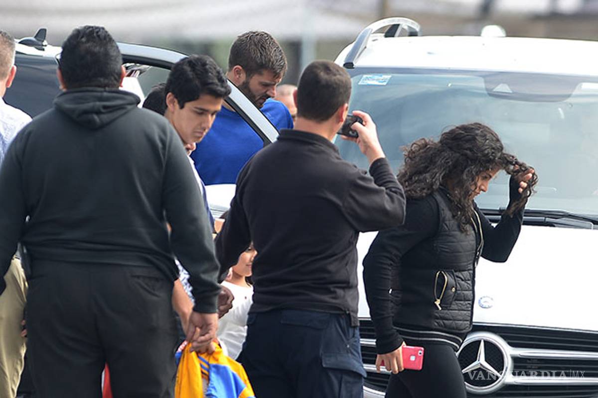 Gignac sale de la práctica de Tigres sin collarín