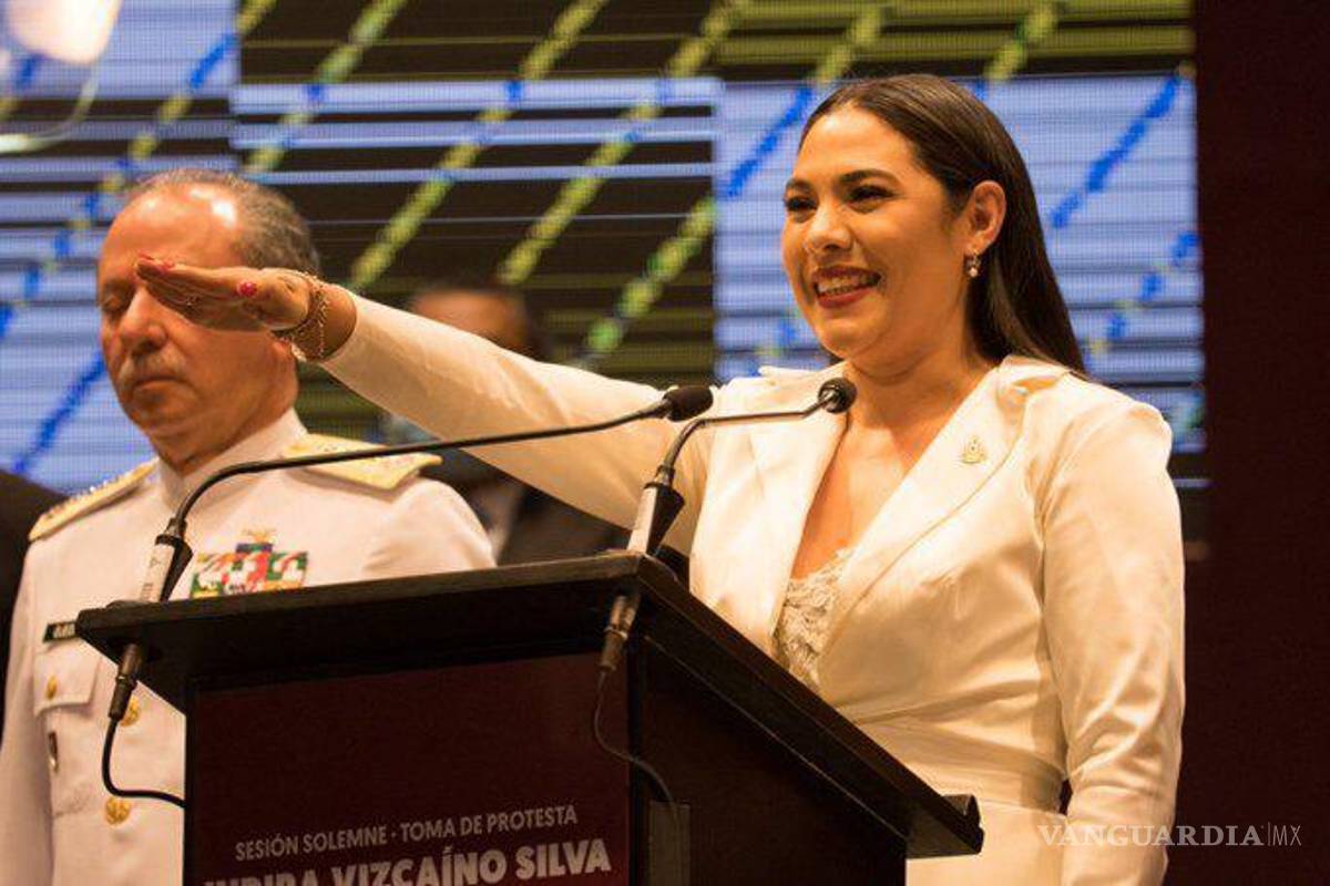 Indira Vizcaíno protesta como gobernadora de Colima