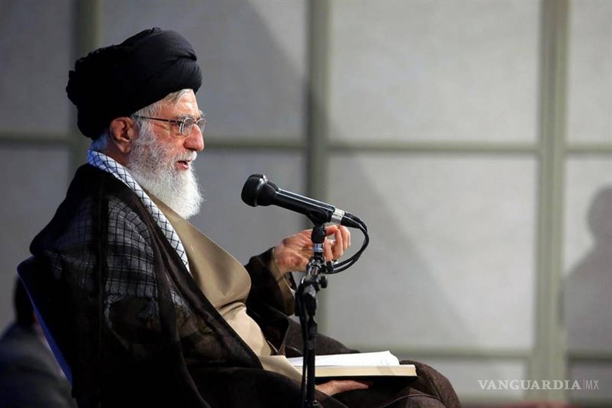 Discurso de Trump es muestra de ira y &quot;poco&quot; cerebro, afirma Ali Jamenei