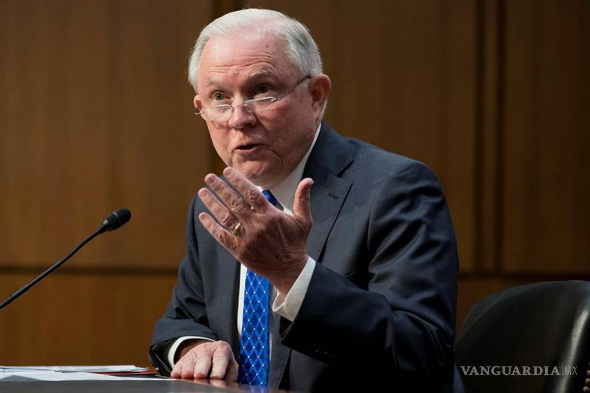 Se opone Jeff Sessions a abrir la vía a la ciudadanía a los “dreamers&quot;