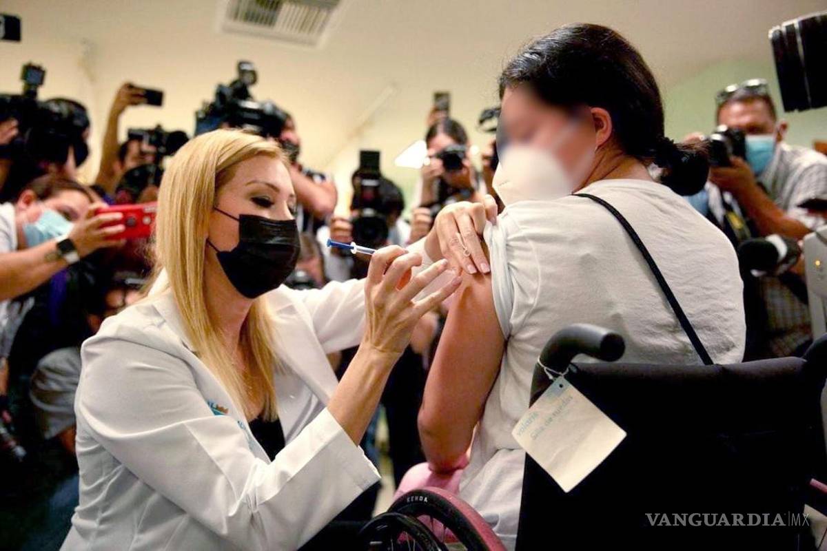 Inician en Nuevo León vacunación antiCOVID a menores