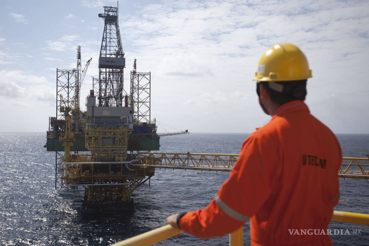 En riesgo cobro de seguro del petróleo mezcla mexicana