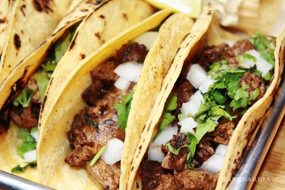 Los tacos son la comida fuera de casa que más prefieren los mexicanos