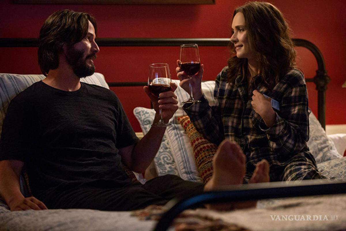 Comedia romántica une a Winona Ryder y Keanu Reeves