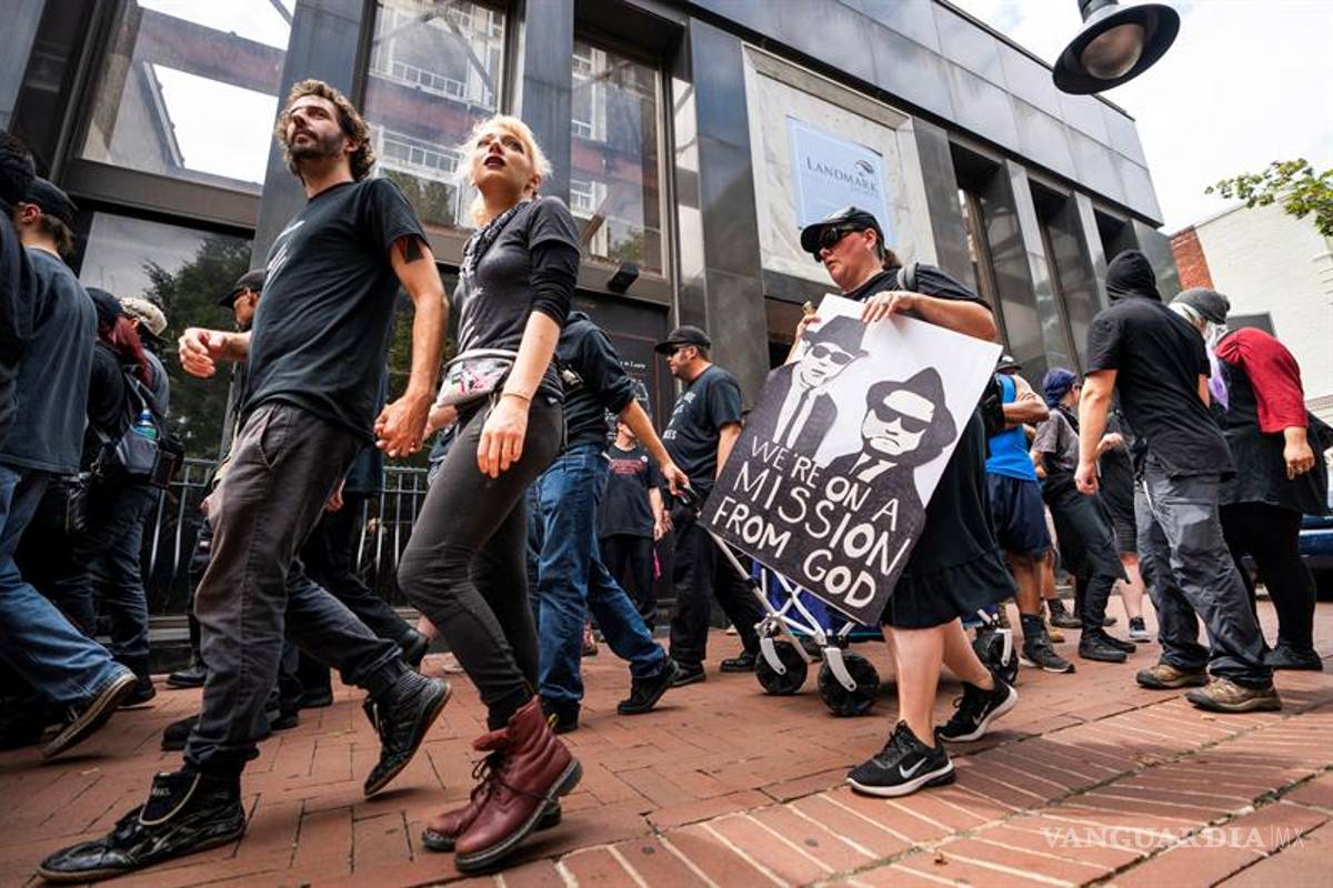 Fortifican Charlottesville por aniversario de mitin supremacista