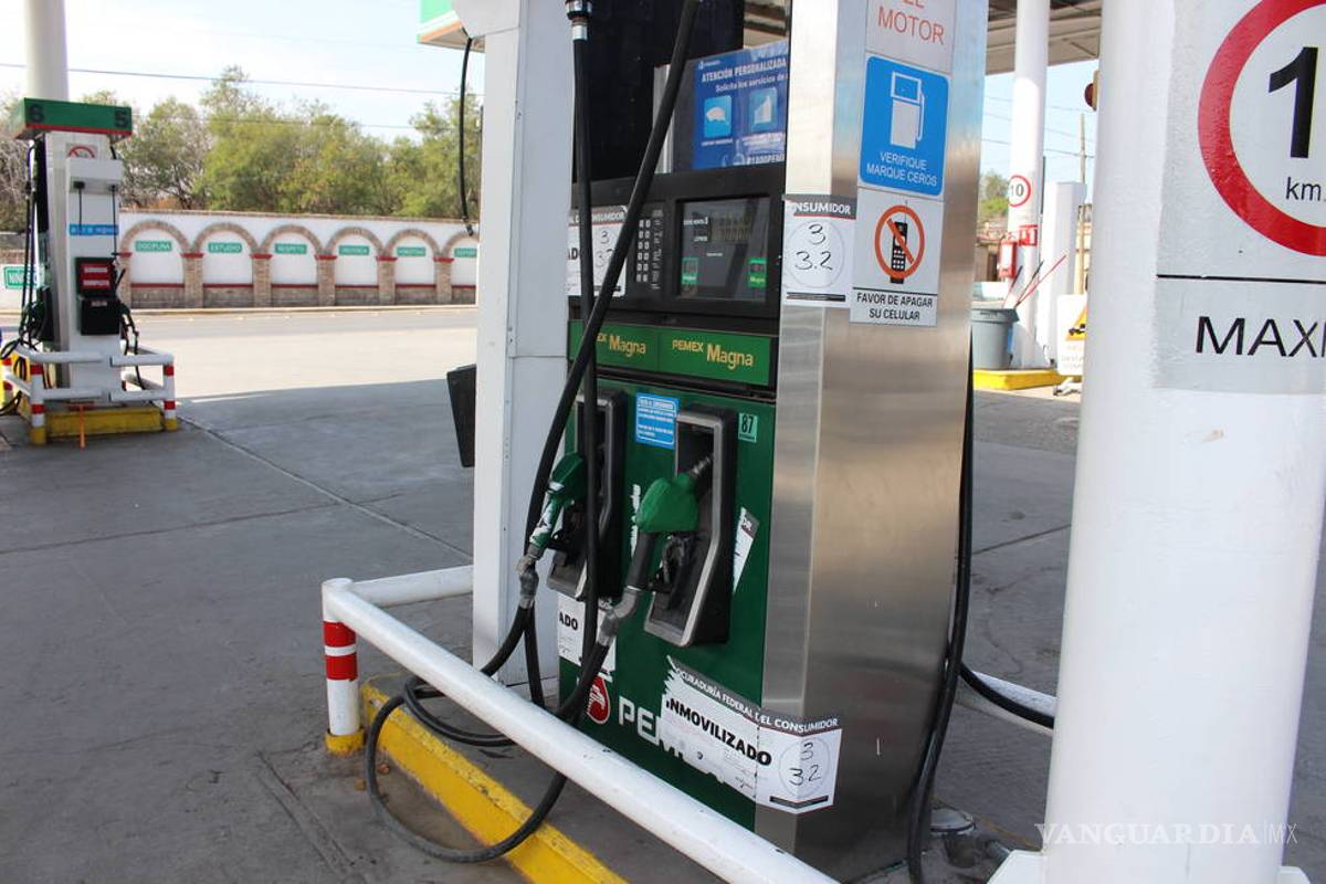 Sin compras de pánico ante 'mega gasolinazo'