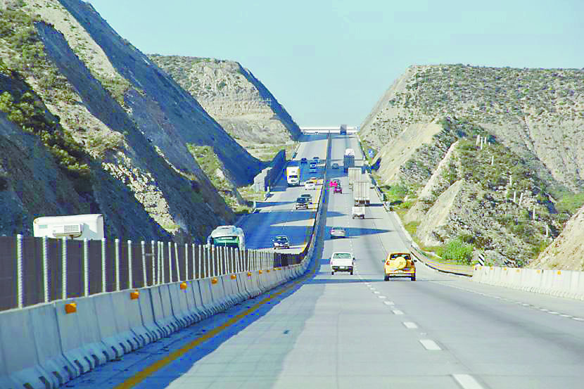 Insistirán diputados en eliminar aumento a autopista Saltillo-Monterrey